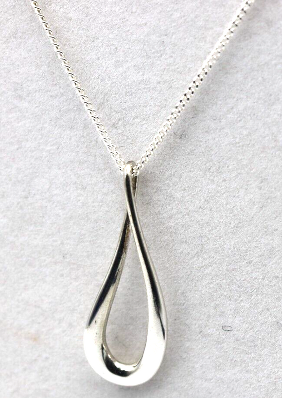 sterling silver teardrop pendant