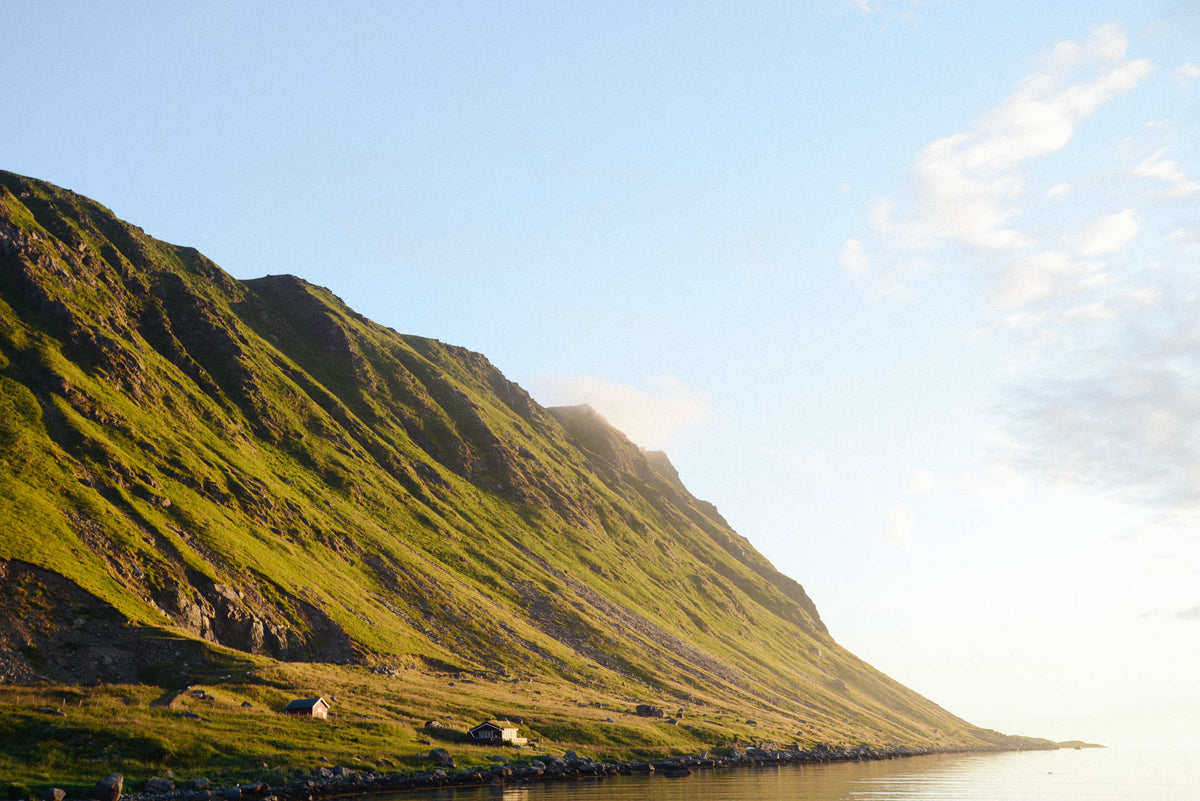 Einsame Häuser auf den Lofoten