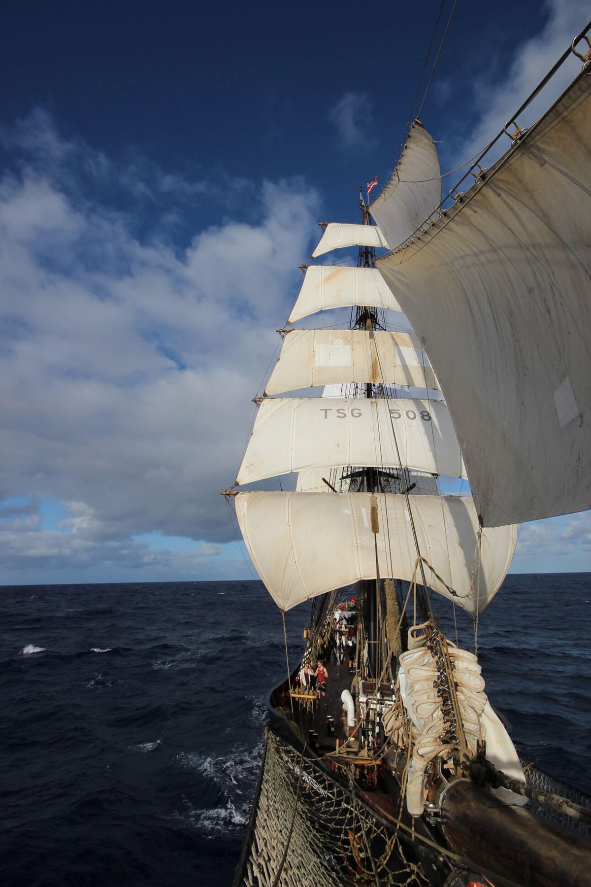 Großsegler Roald Amundsen segelt über den Atlantik