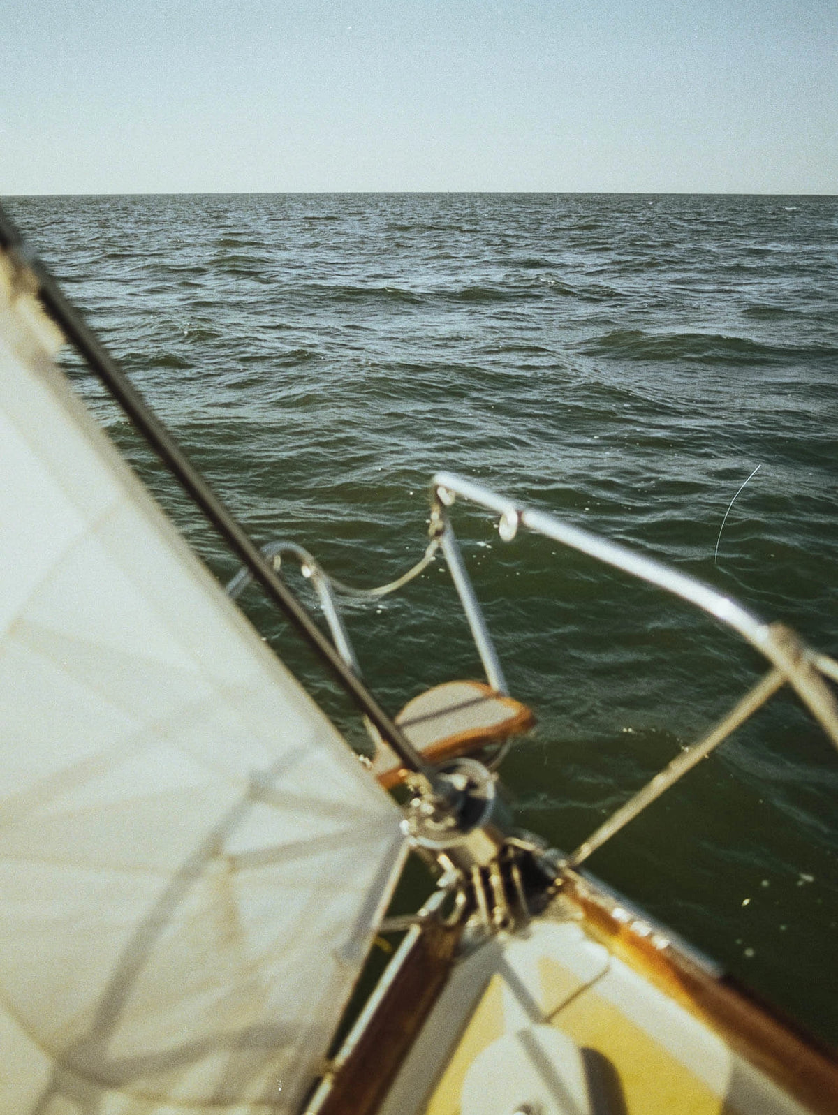 Galion eines Segelschiffs in der Nordsee