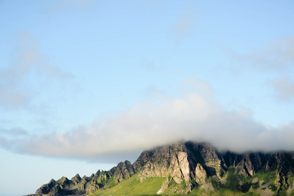 Berg in den Wolken