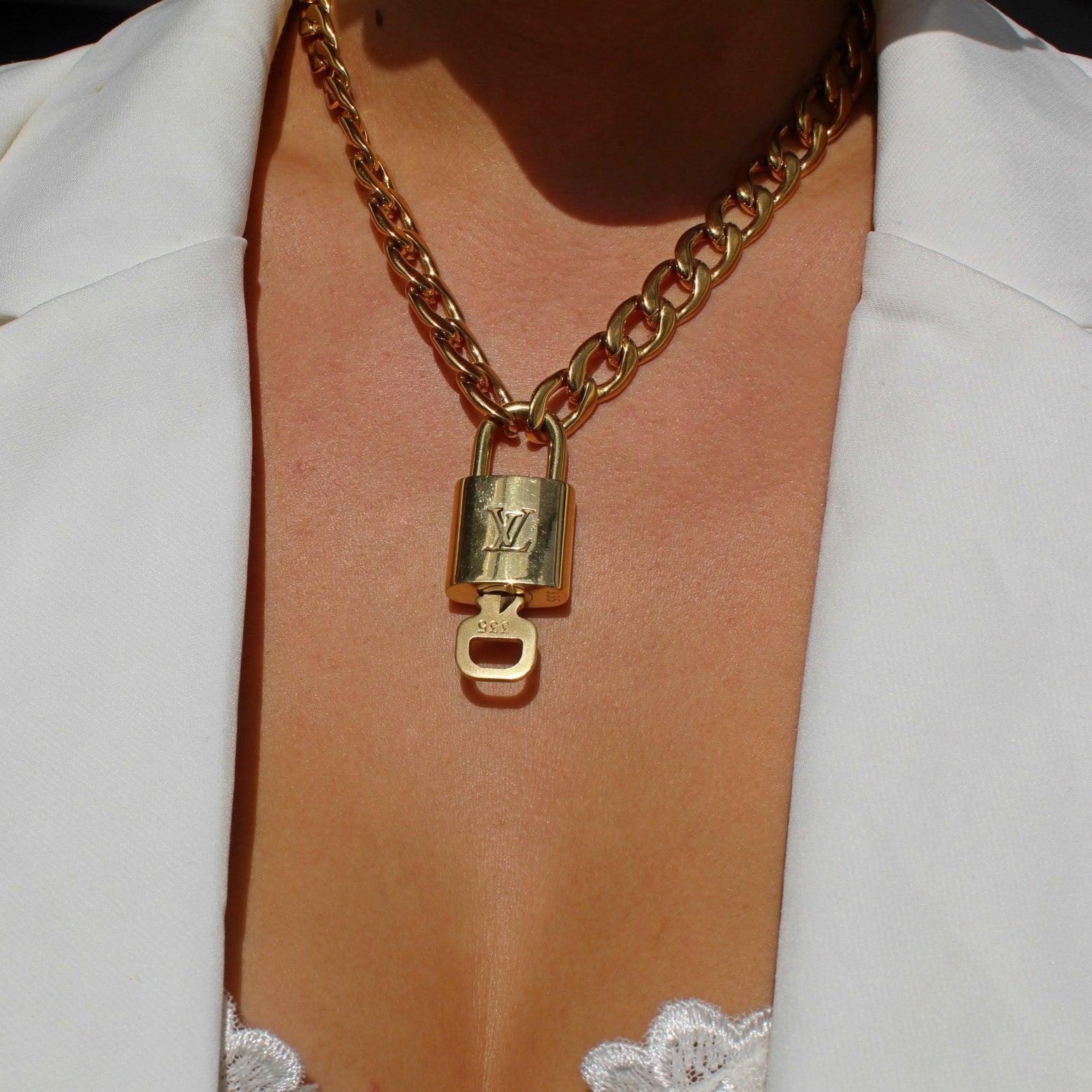 Louis Vuitton LV ID Chain Necklace Gold Brass Metal