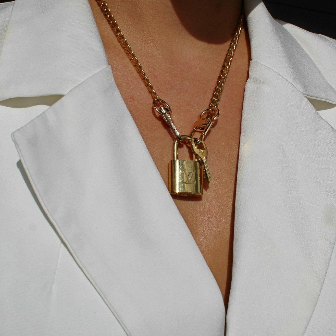 Louis Vuitton Padlock Necklace with double chains – Boutique SecondLife