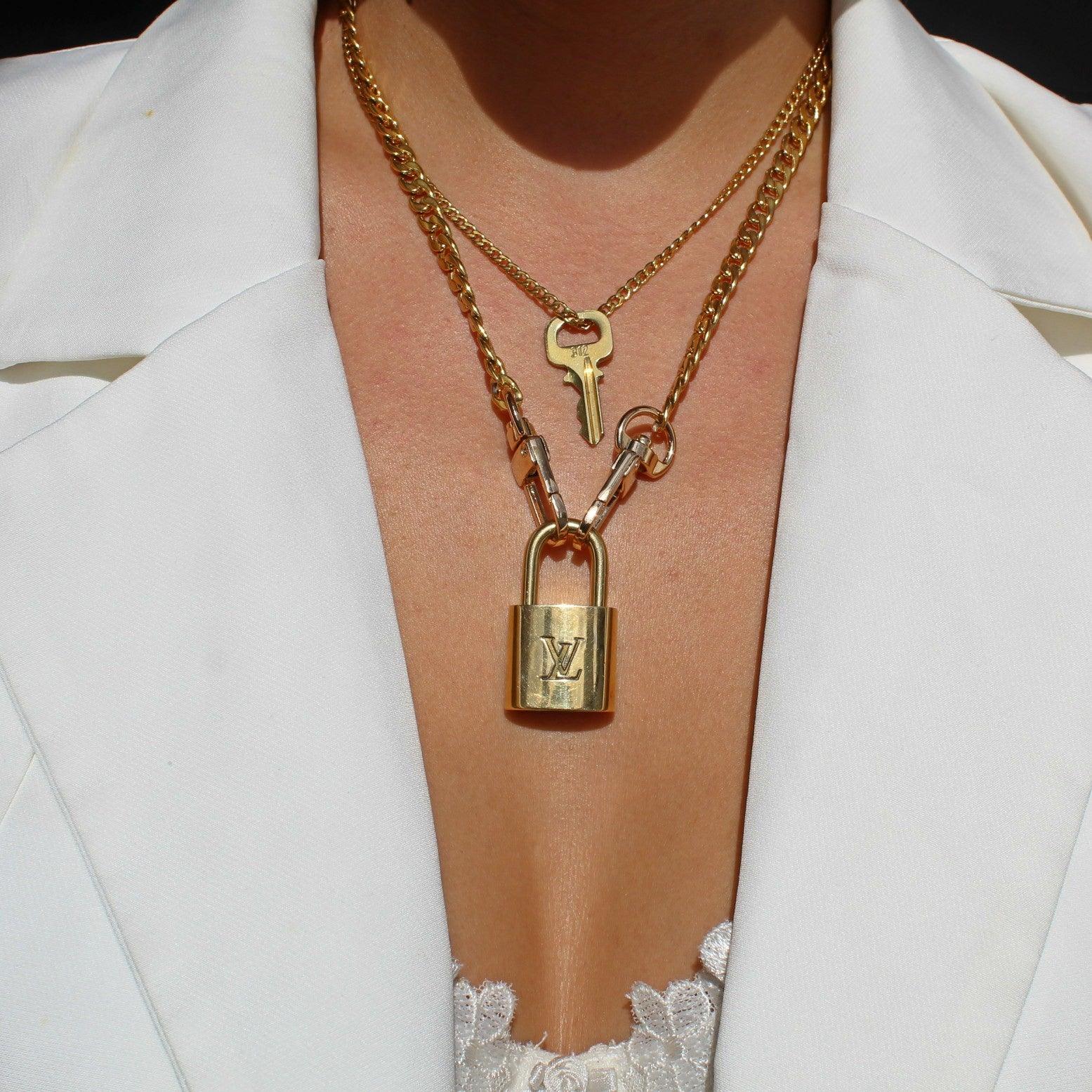 Louis Vuitton Padlock Necklace with double chains – Boutique SecondLife