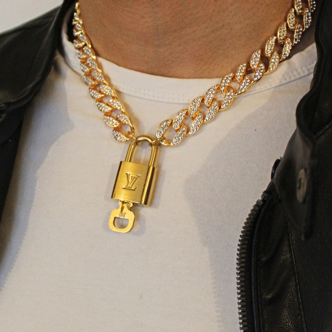 Louis Vuitton Silvertone Lock It Pendant Necklace in Metallic  Lyst