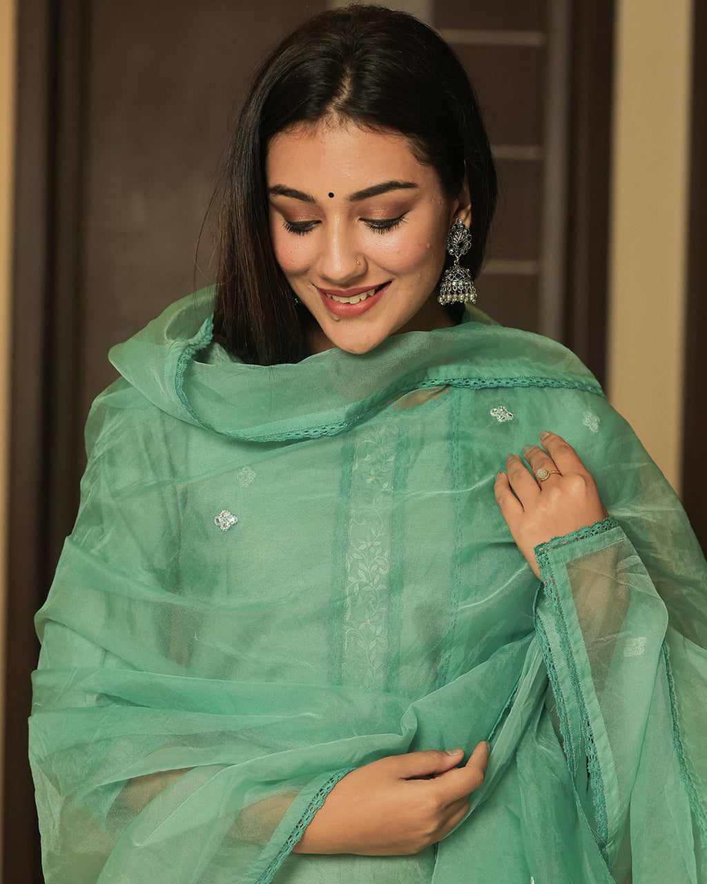 MINT GREEN SUIT SET WITH DIGITAL PRINT DUPATTA – Gulabi Dori