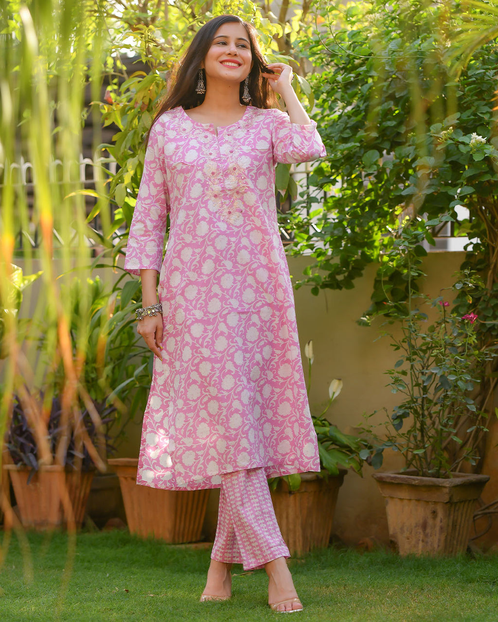 KURTA SETS – Gulabi Dori