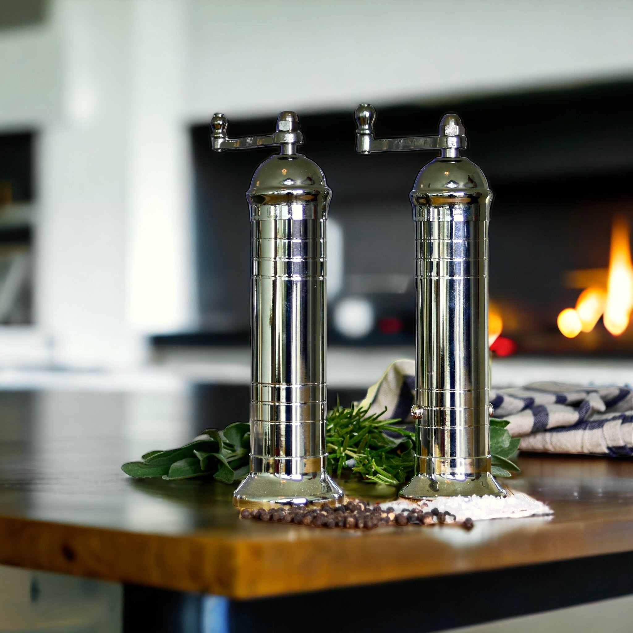 Andrea Salt & Pepper Mill, Contour Wood – To The Nines Manitowish Waters