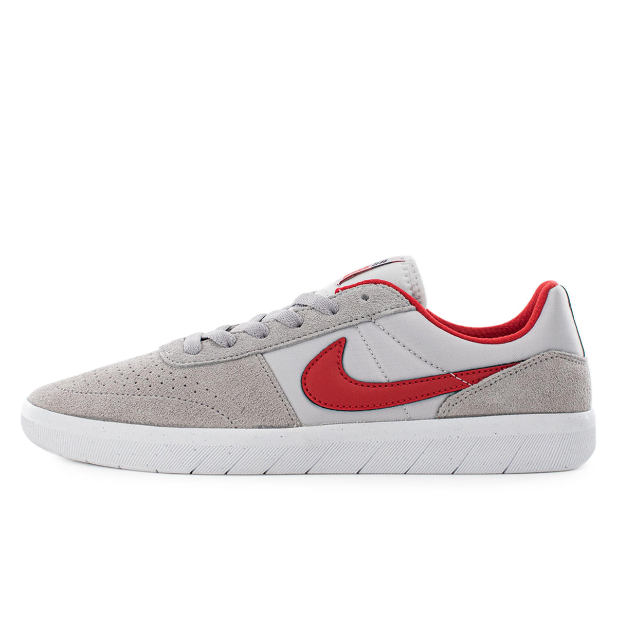 nike sb team classic shoes - atmosphere grey / university red - vast grey