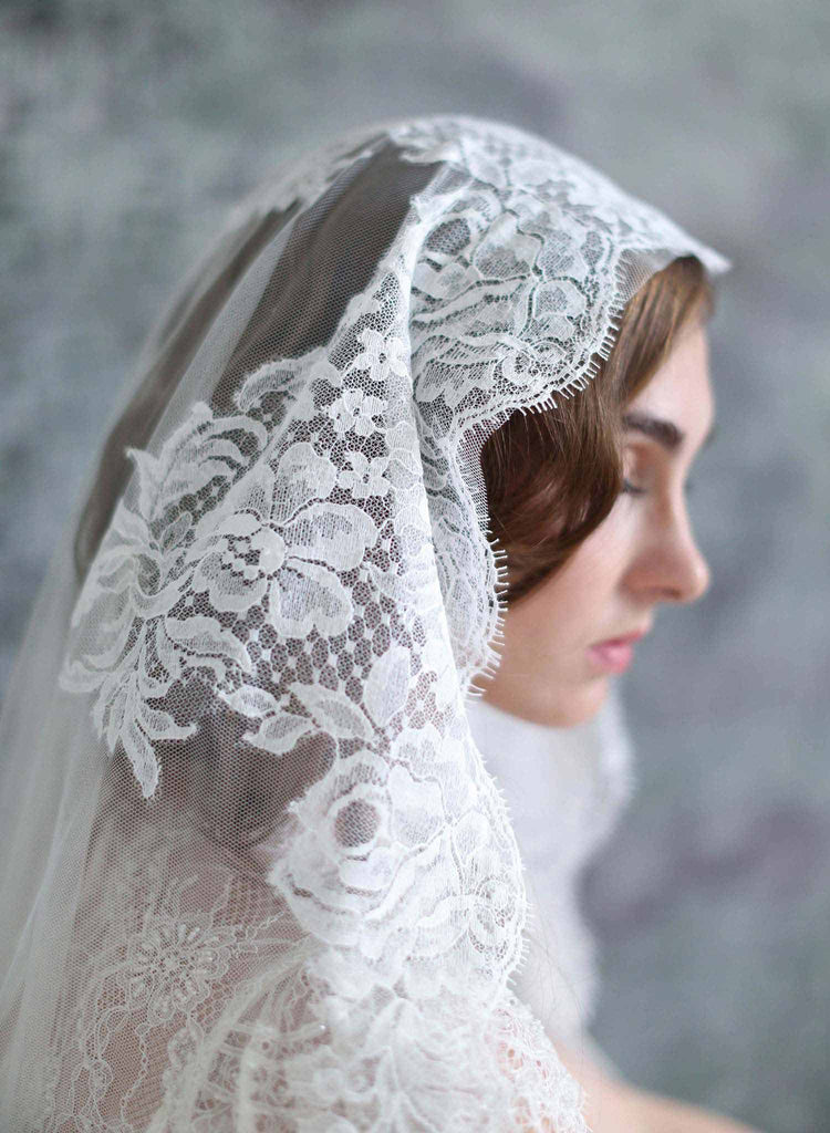 Wedding Veil Mantilla Lace Trimmed Veil With Headband Style 709 Twigs And Honey ® Llc