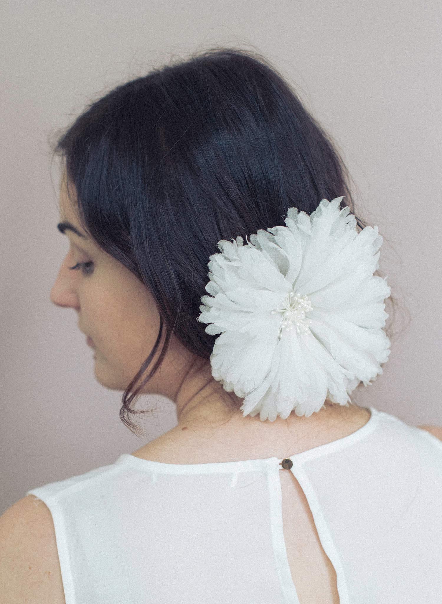 silk flowers for hair