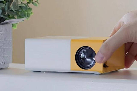 Mini projecteur de film facile pour smartphone