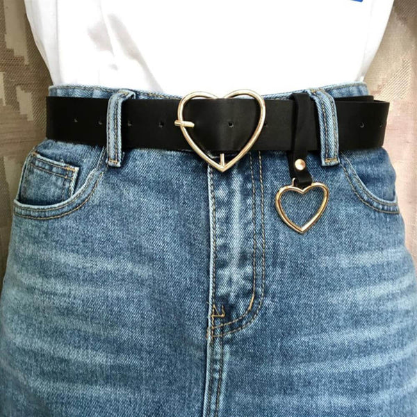 Ceinture à boucle cœur pour jeans, shorts et manteaux. Achetez des ceintures sur Mounteen. Expédition mondiale disponible.