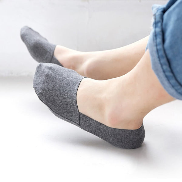 Versteckte Socken für Ballerinas. Kaufen Sie Strumpfwaren bei Mounteen. Weltweiter Versand möglich.