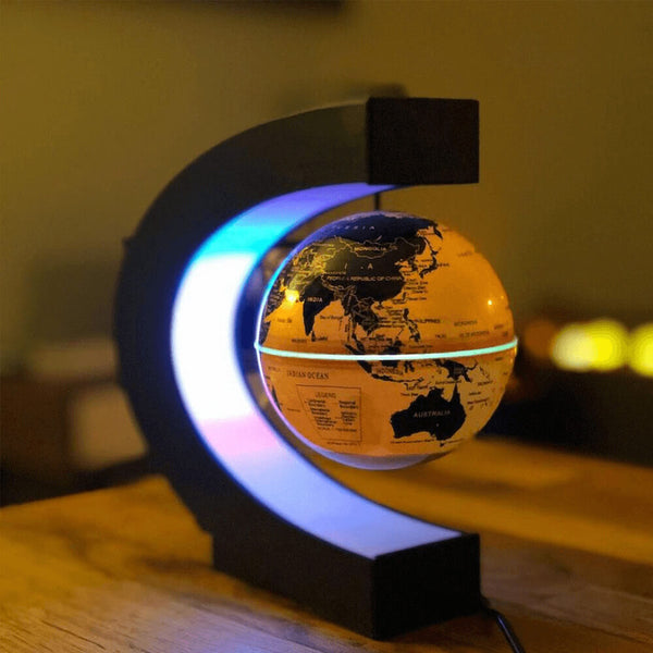 Globe flottant magnétique avec lumière LED. Achetez des veilleuses et un éclairage ambiant sur Mounteen. Expédition mondiale disponible.