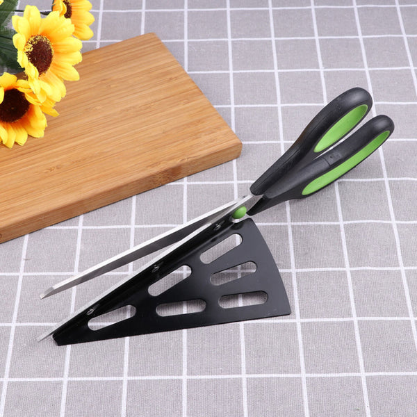 Pizza Cutting Scissors with Detachable Spatula. Shop Pizza Cutters on Mounteen. Worldwide shipping available.