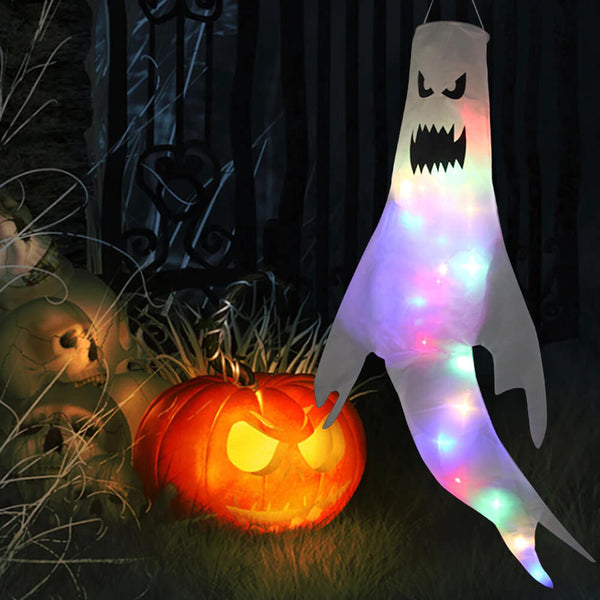 Fantôme volant effrayant d'Halloween. Achetez des décorations saisonnières et de vacances sur Mounteen. Expédition mondiale disponible.
