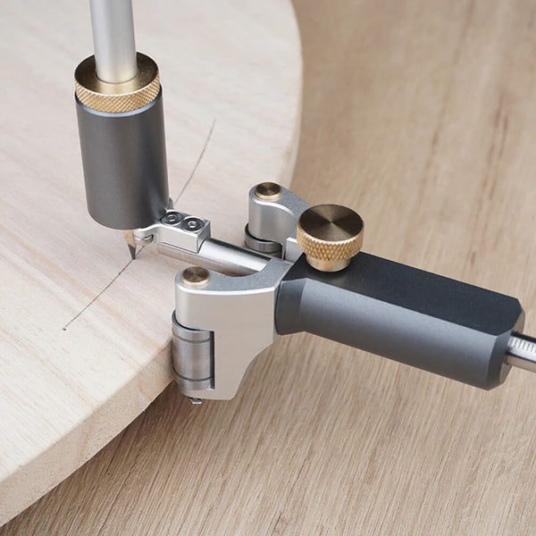 Lineares Bogenanreißwerkzeug für die Holzbearbeitung. Kaufen Sie Handwerksmess- und Markierungswerkzeuge auf Mounteen. Weltweiter Versand möglich.