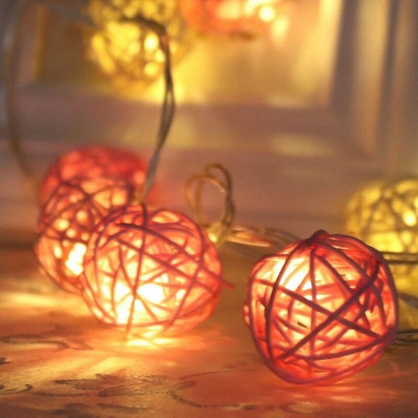 Guirlande lumineuse boule en rotin