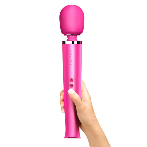 Le Wand Massager Hot Pink in Hand