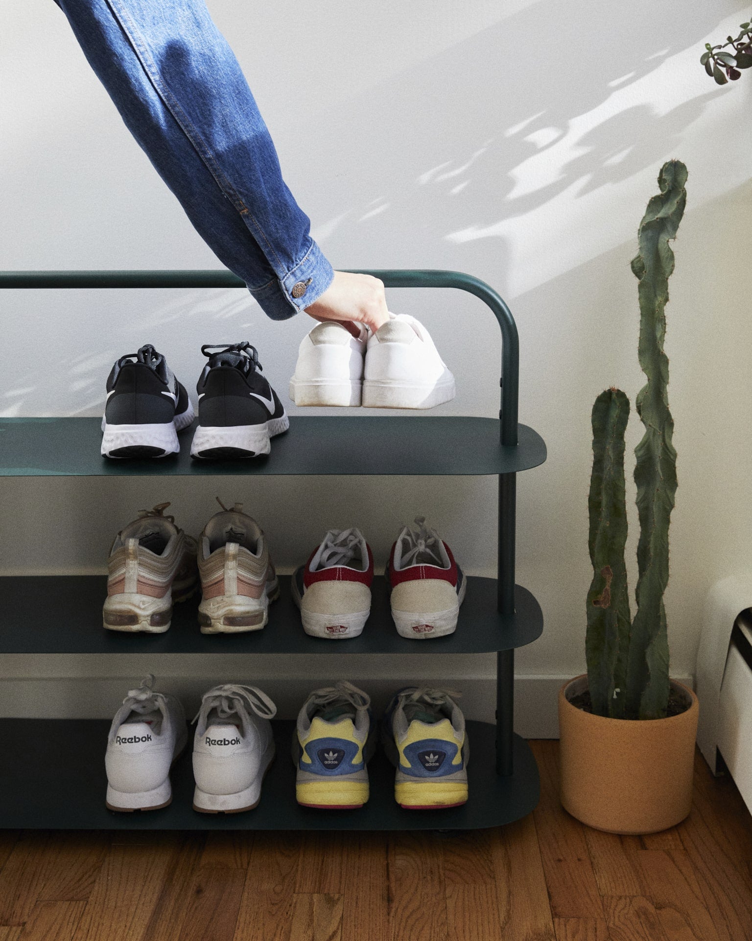 3 Ways to Organize Your Space with the Entryway Rack – Open Spaces