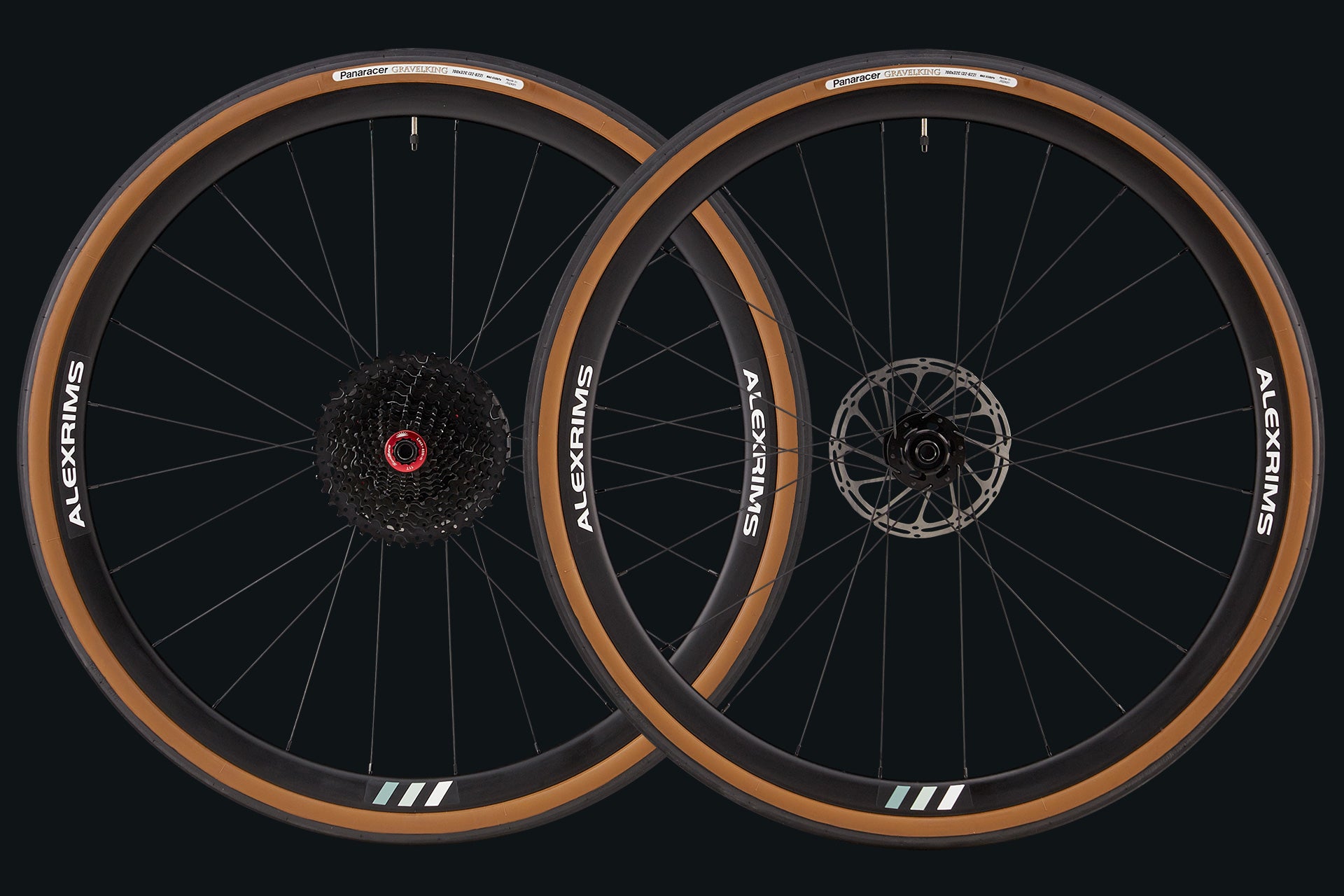 700x32c wheel