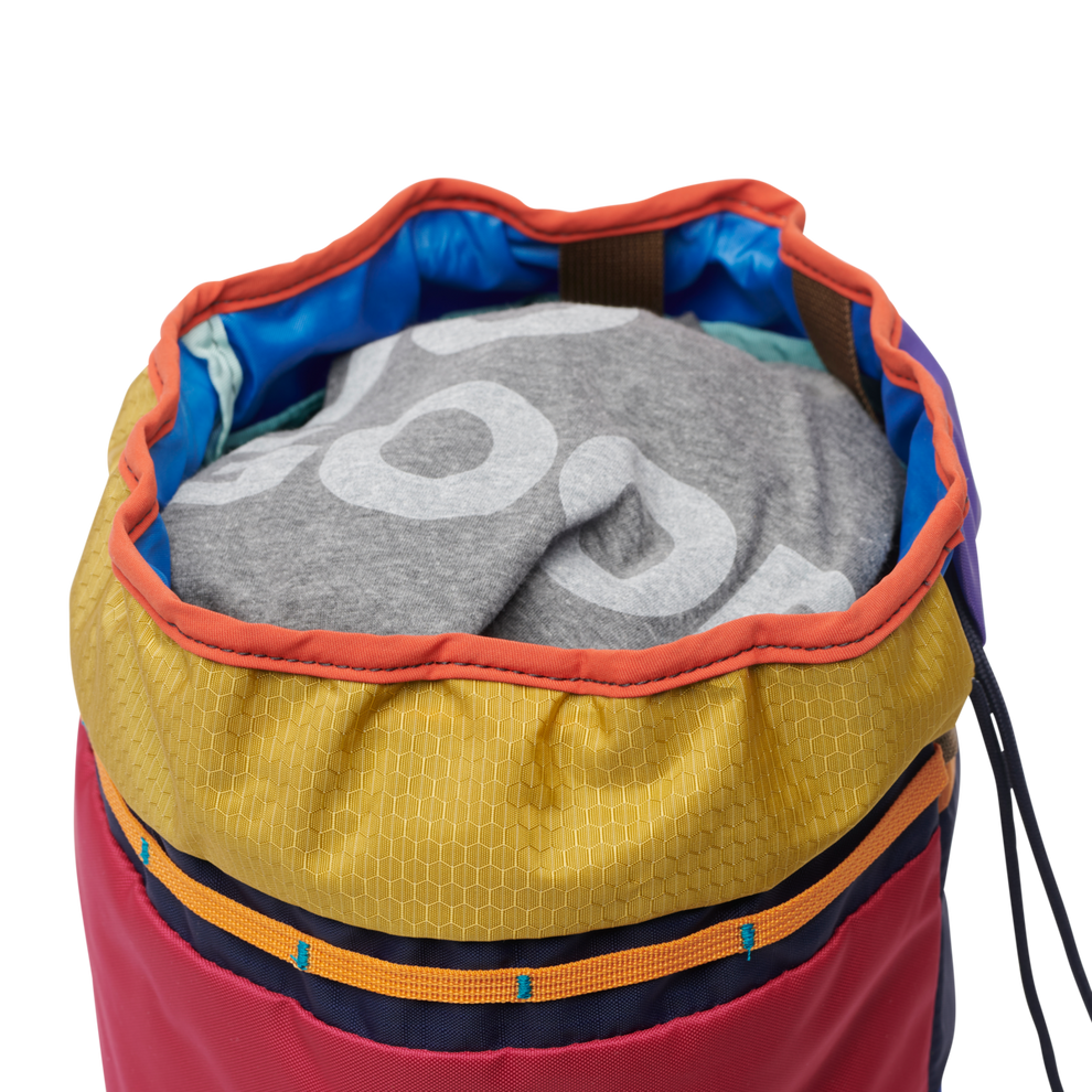 Cotopaxi Tago Drawstring Backpack Del Día Surprise Pack – OutdoorsInc.com