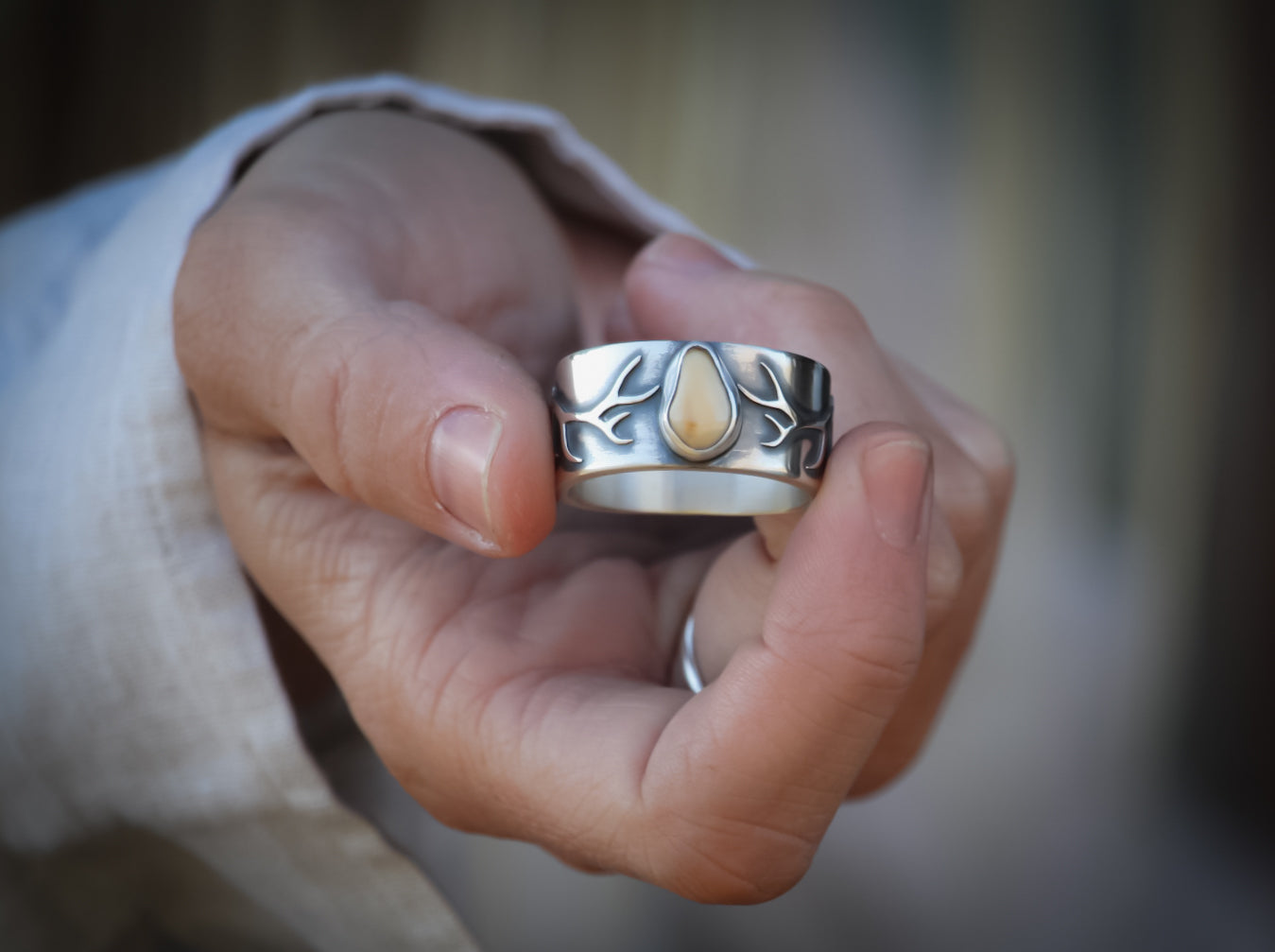 Men's Elk Ivory ring