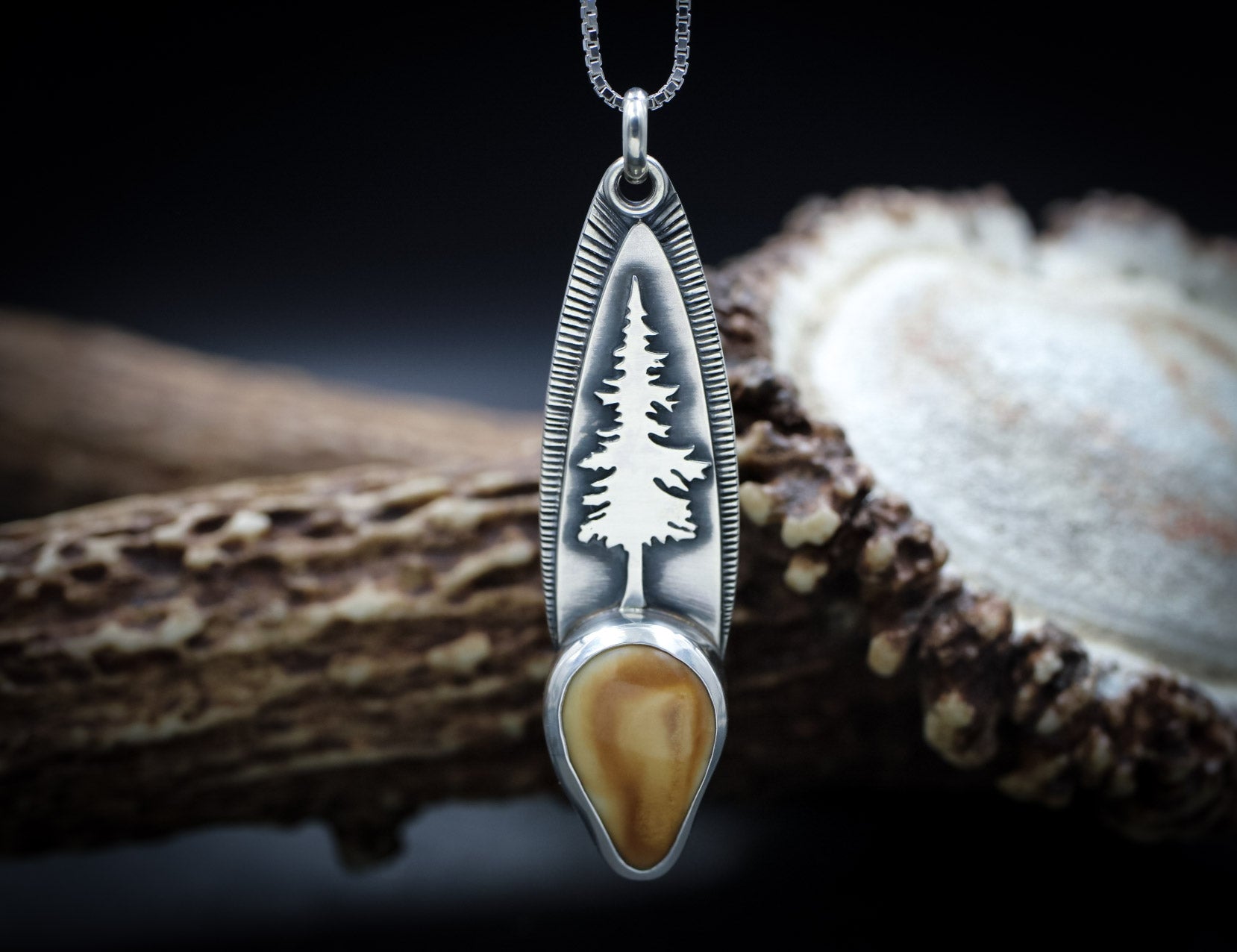 Elk Ivory Necklace