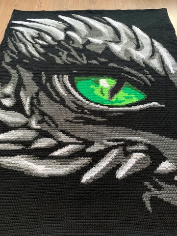 Dragon Eye Graphghan crocheted by Daniela Navarro von Starck