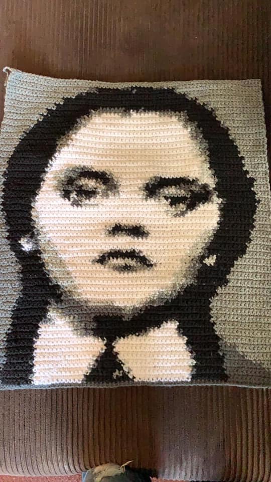 Wednesday Addams Free Photo Pattern – Geeky Graphghans