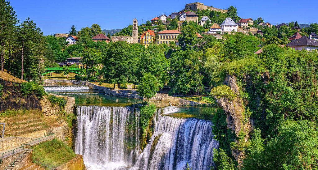 Bosnia-Herzegovina, Pliva Waterfall ; mischa blog