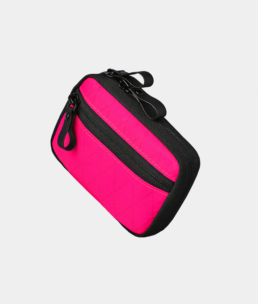 hub-pouch-hot-pink-rvx20-limited-edition