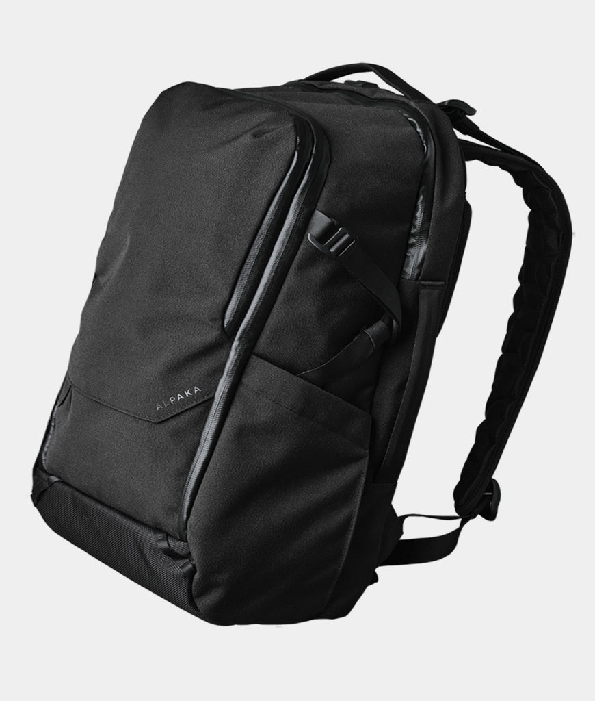 elements-travel-backpack