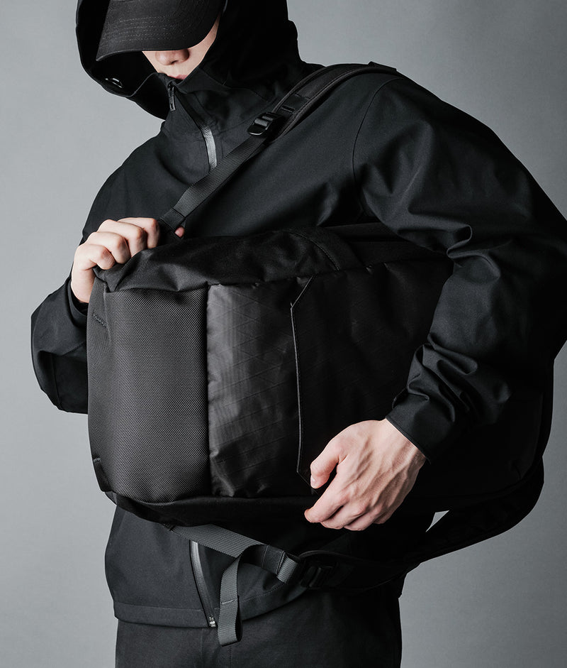 Elements Backpack Black VX42 - Limited Edition