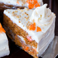 Vegan-Friendly Carrot Cake