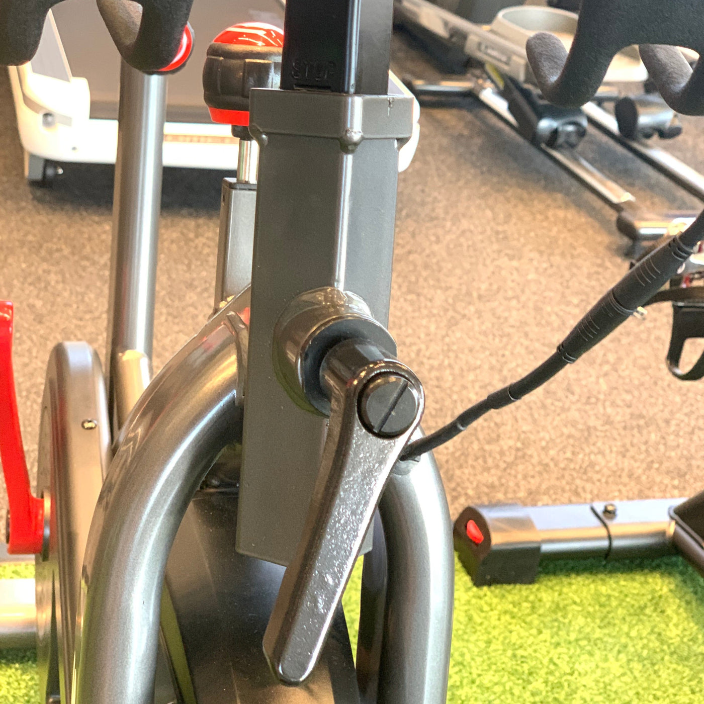 schwinn ic8 zwift