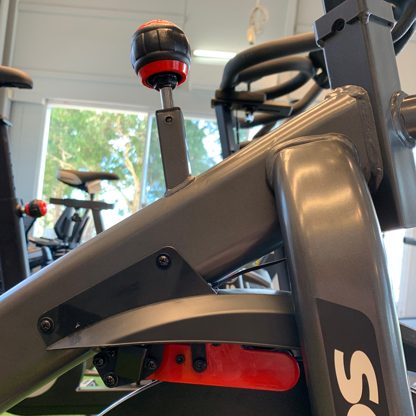 zwift schwinn ic8