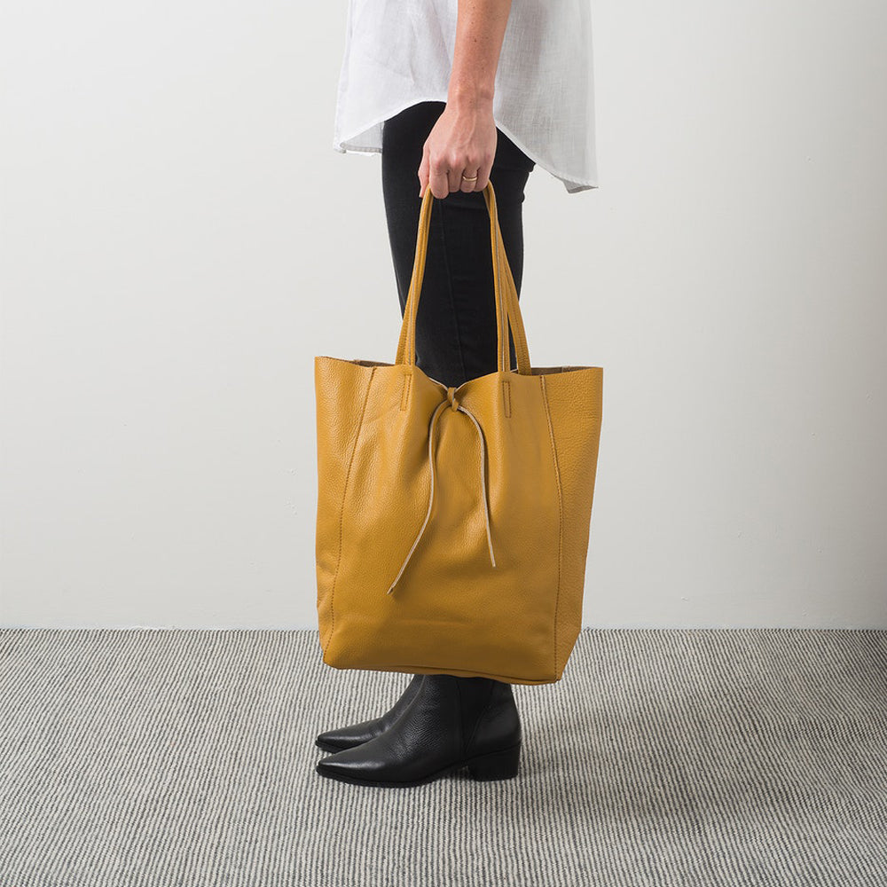 mustard tote