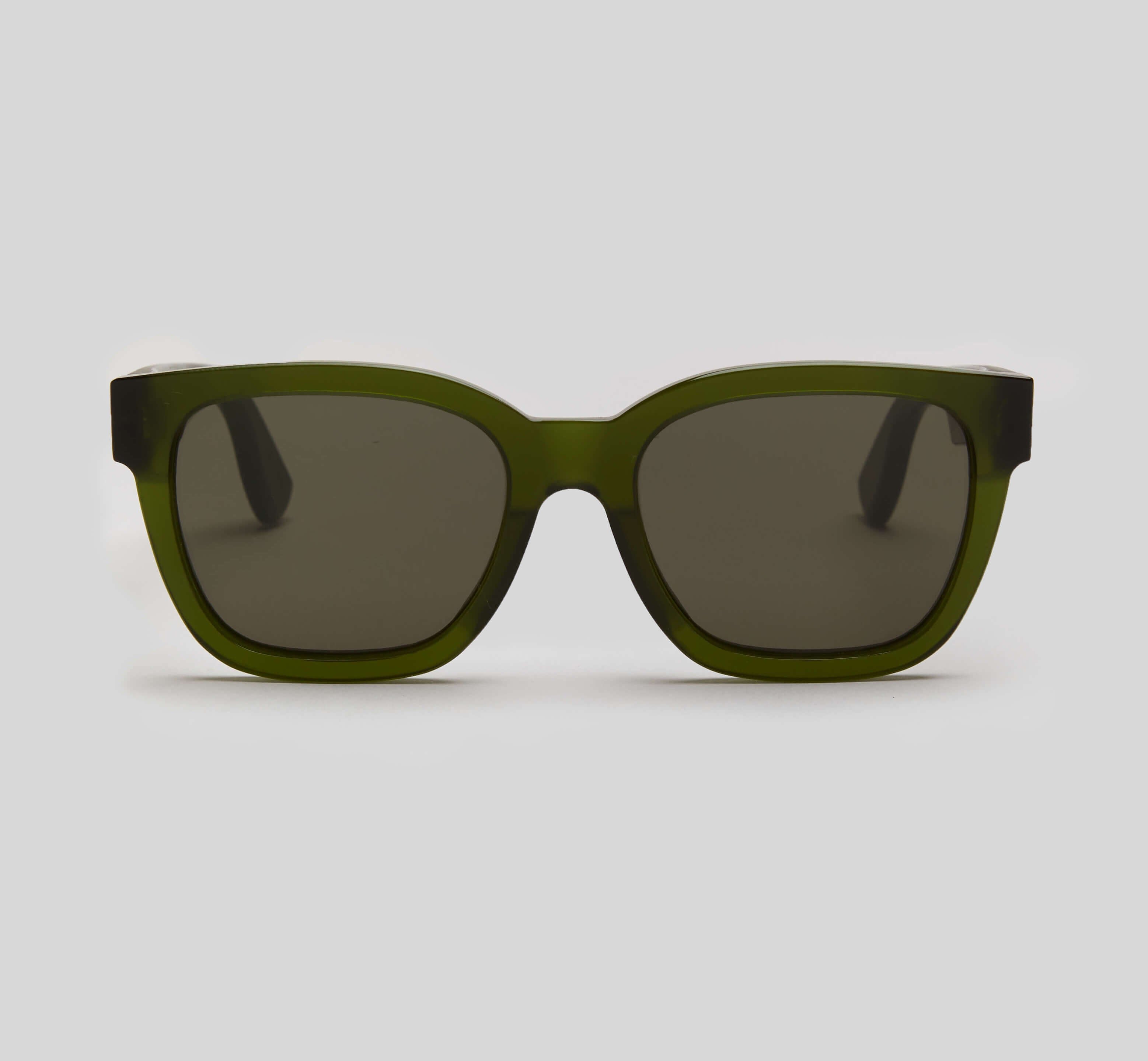 Green square sunglasses eco friendly sustainable fashion made in Japan unisex sunglasses for men sunglasses for women and blue light filter