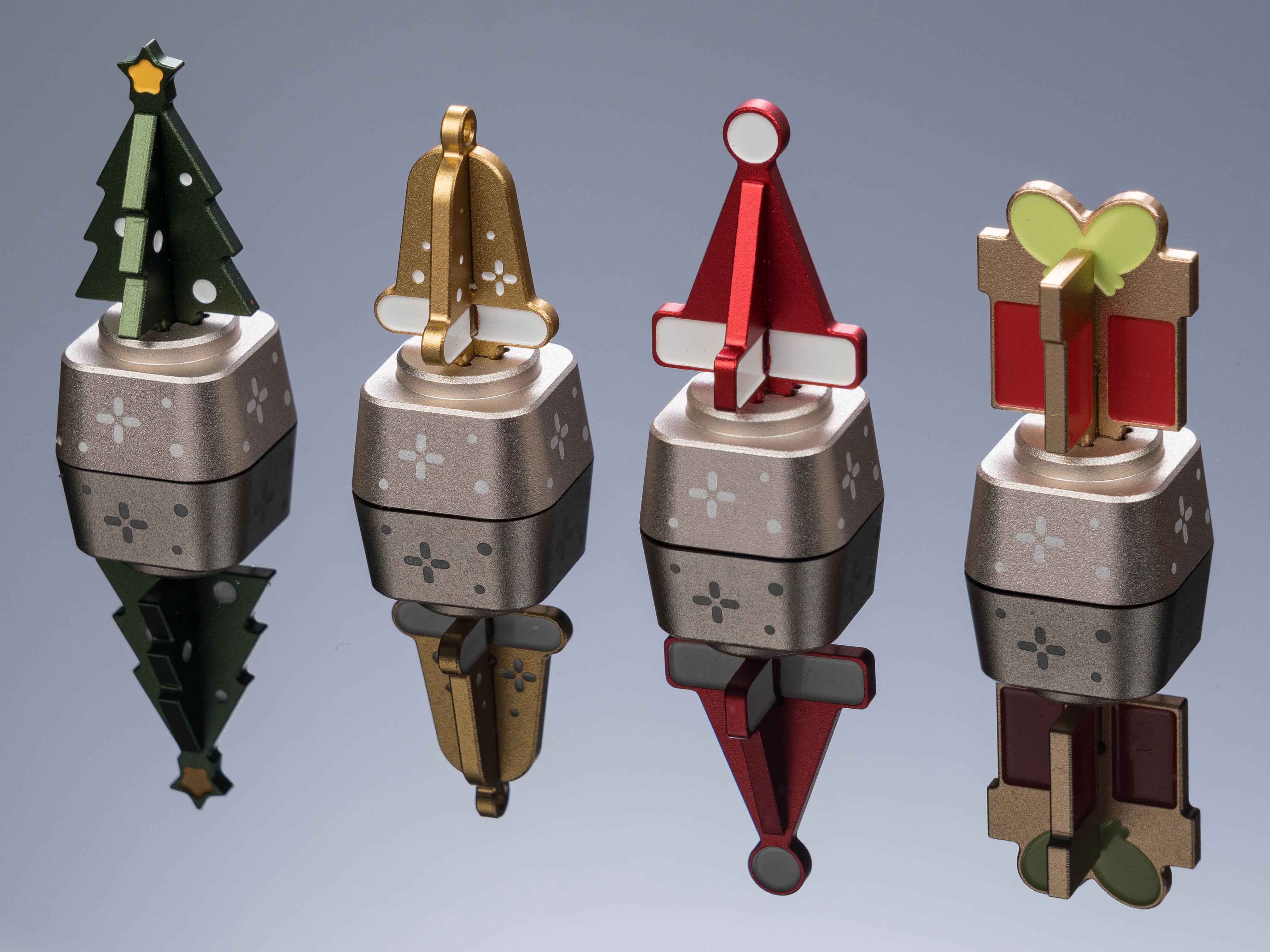 Christmas-Series-Aluminum-Alloy-Artisan-Keycap.jpg__PID:8ddab9f6-2967-4798-9bb1-c50038a06925
