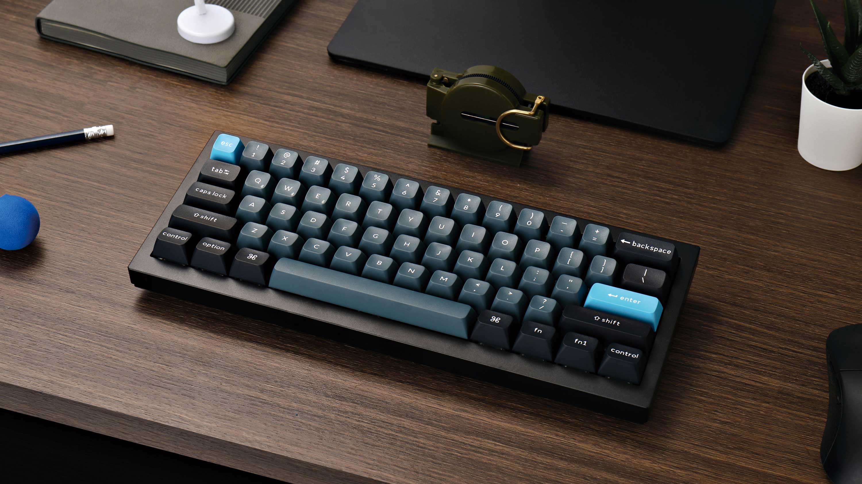 Keychron Q4 Pro QMK/VIA 60% layout wireless custom mechanical keyboard