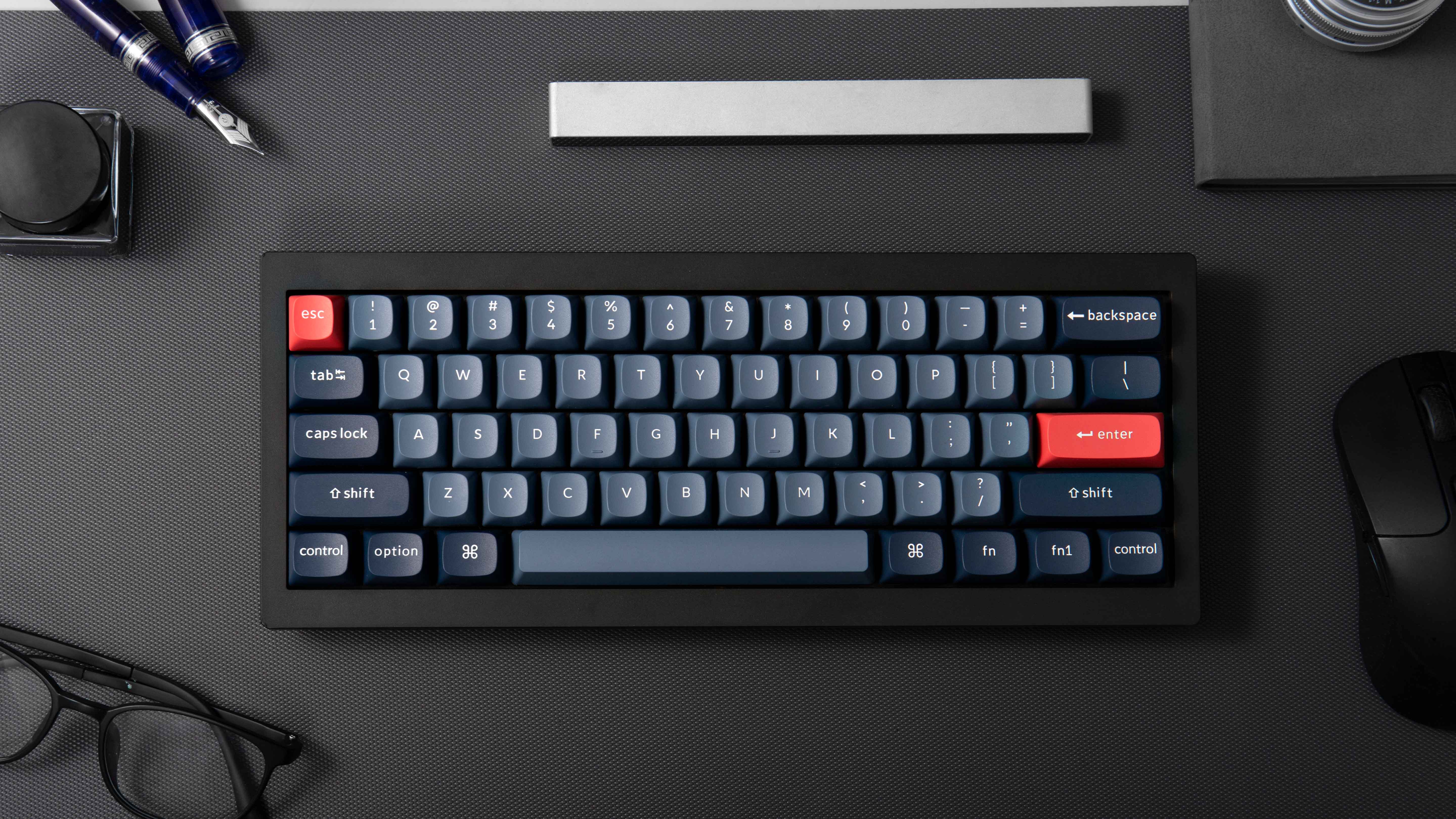 Keychron V4 Max Custom wireless QMK mechanical keyboard-3.jpg__PID:868445ee-7a83-4694-9614-46b30d34ef17