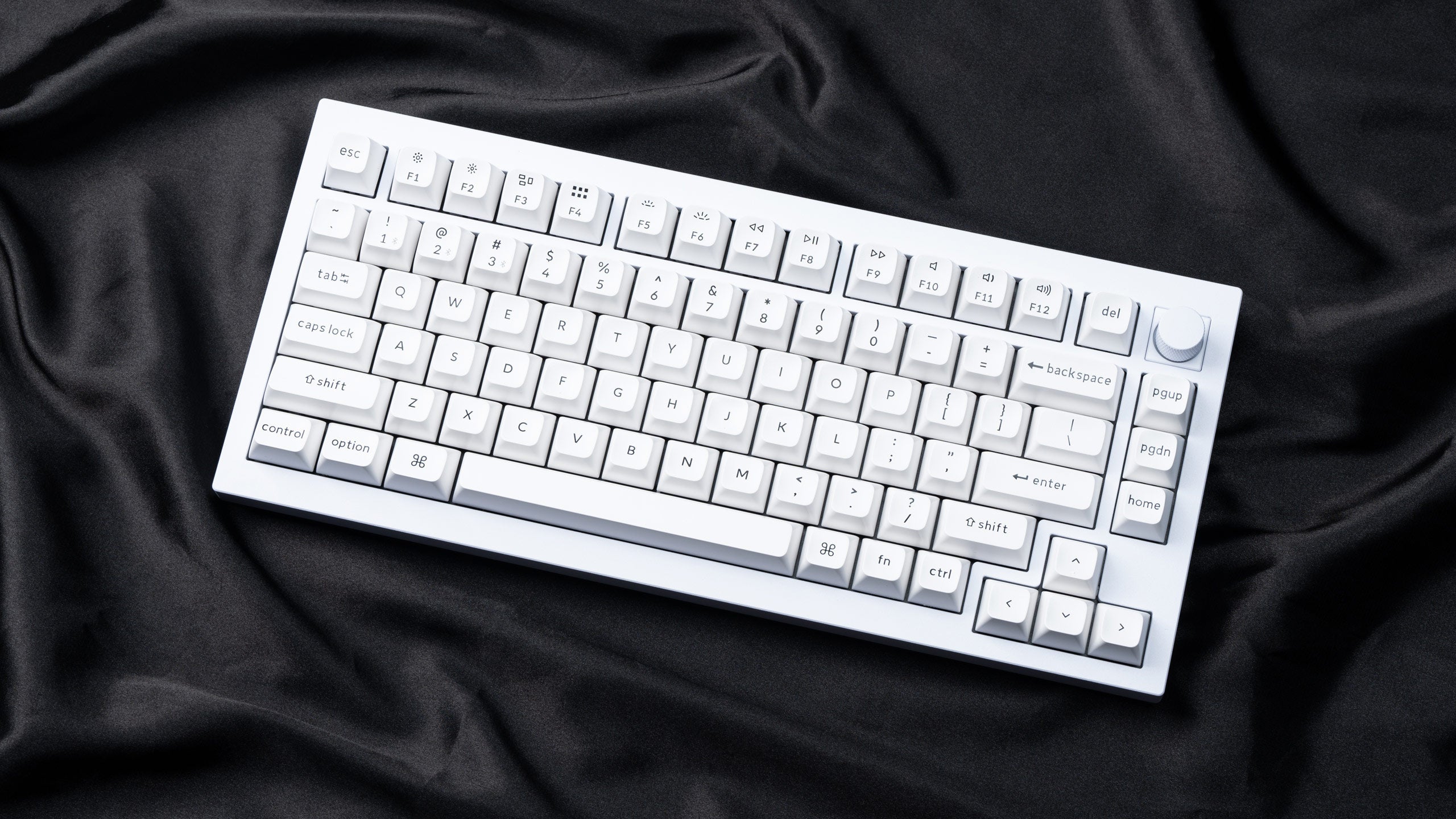 Keychron Q1 Pro QMK/VIA Wireless Custom Mechanical Keyboard