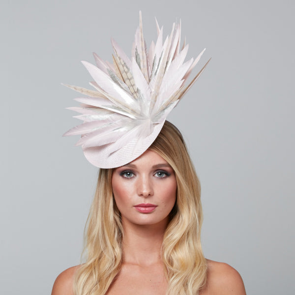 Sioux | Kentucky Derby Hat With Feathers | Vivien Sheriff