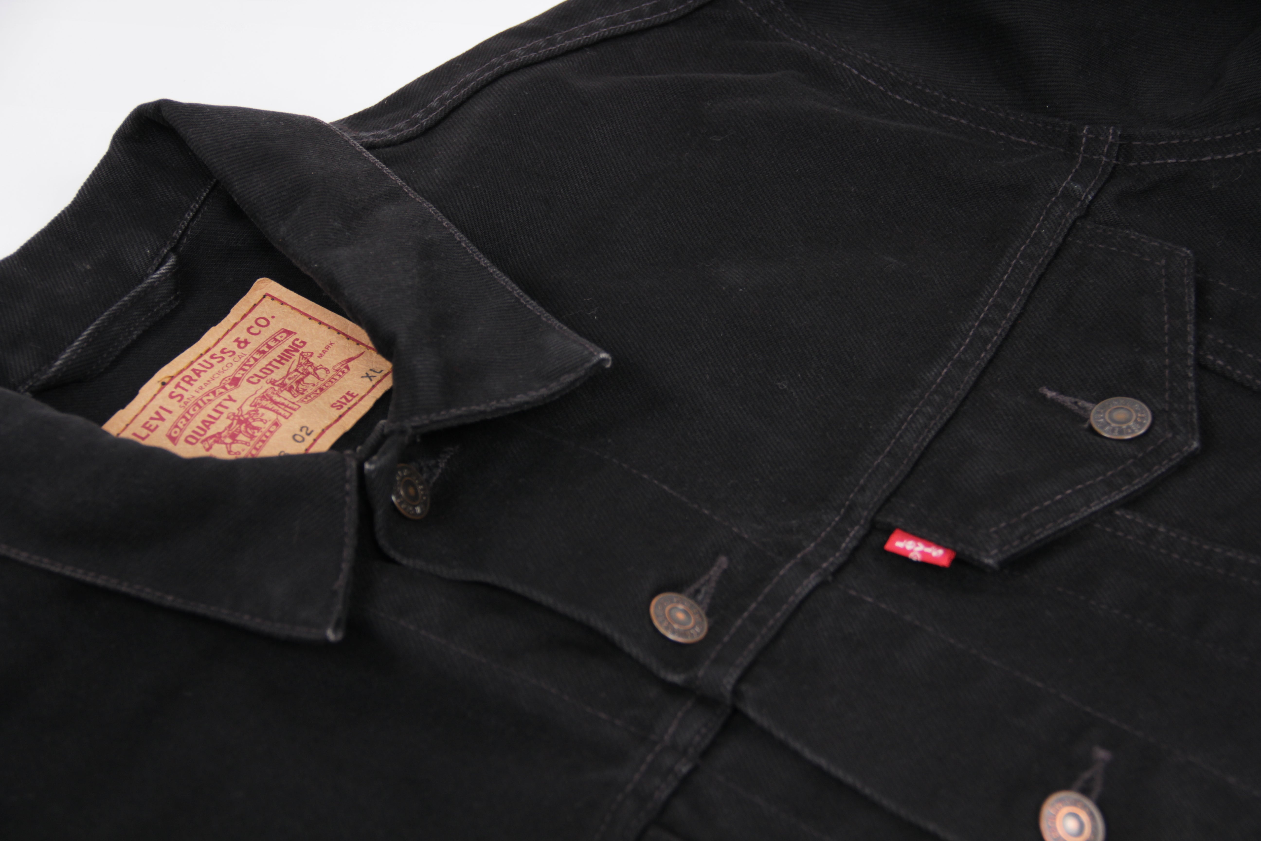 LEVI'S Men's Vintage Style Black Denim Trucker Jacket, XL – SecondFirst