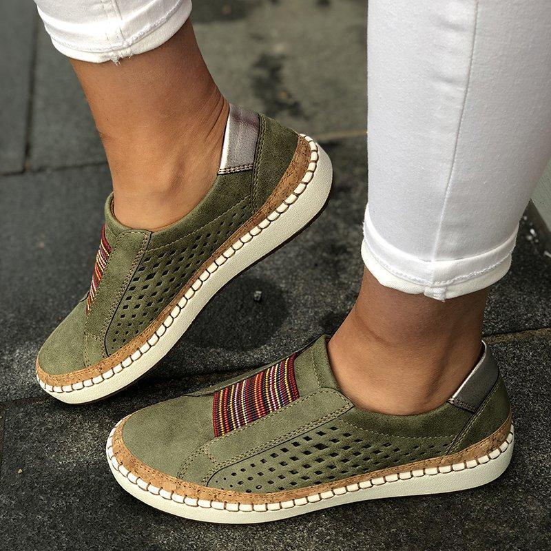 Hollow-Out Round Toe Casual Sneakers 