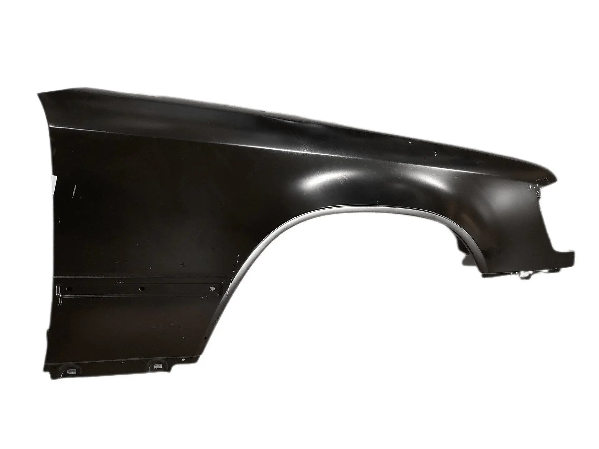 Mudguard right W124 Coupé, Saloon and Estate