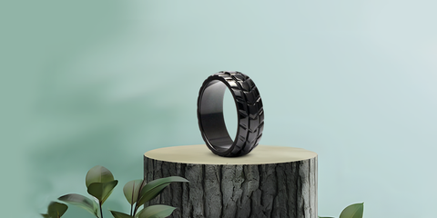 anillo de circonio negro