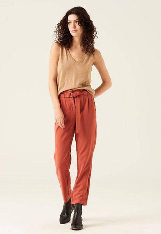 francesca-trousers-navy-ochre -checks-matelot-crepe-fabric-satin-high-waist-sezane-fashion-katie-considers-blog